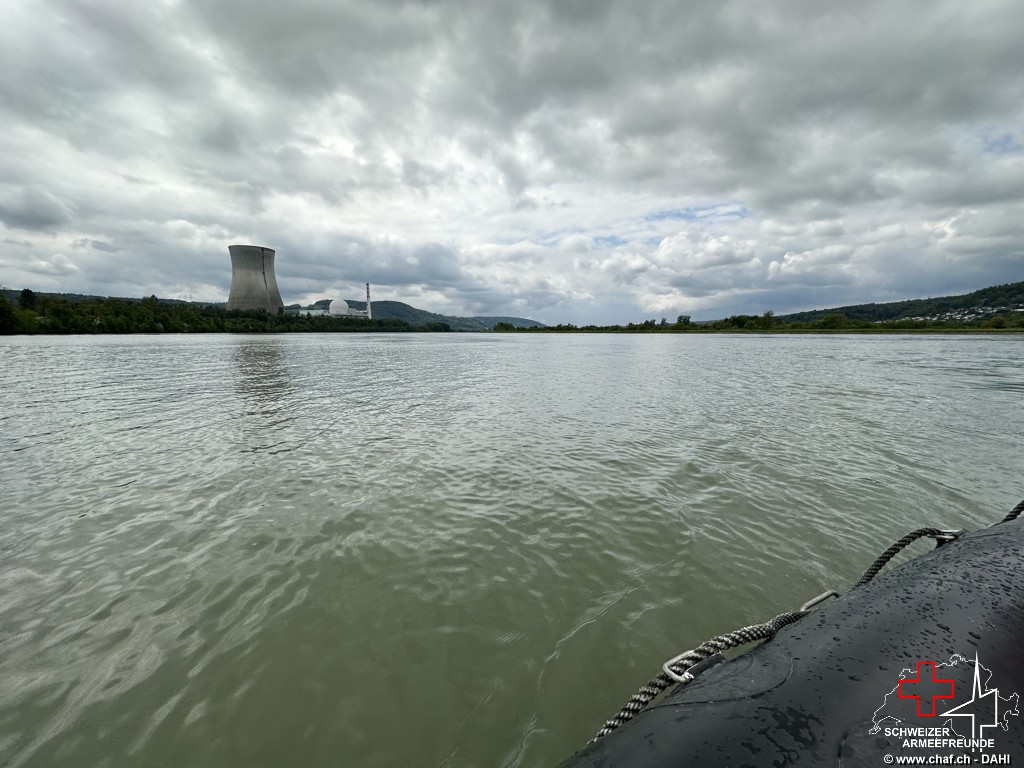 Mitten auf dem Rhein