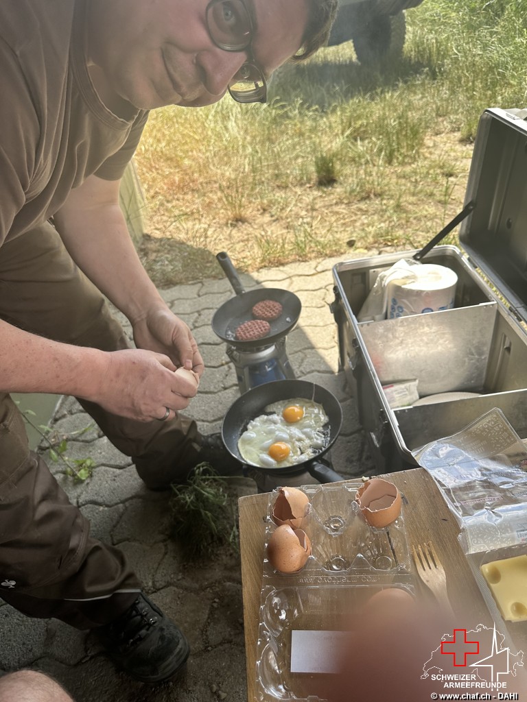 Tobias an den Pfannen